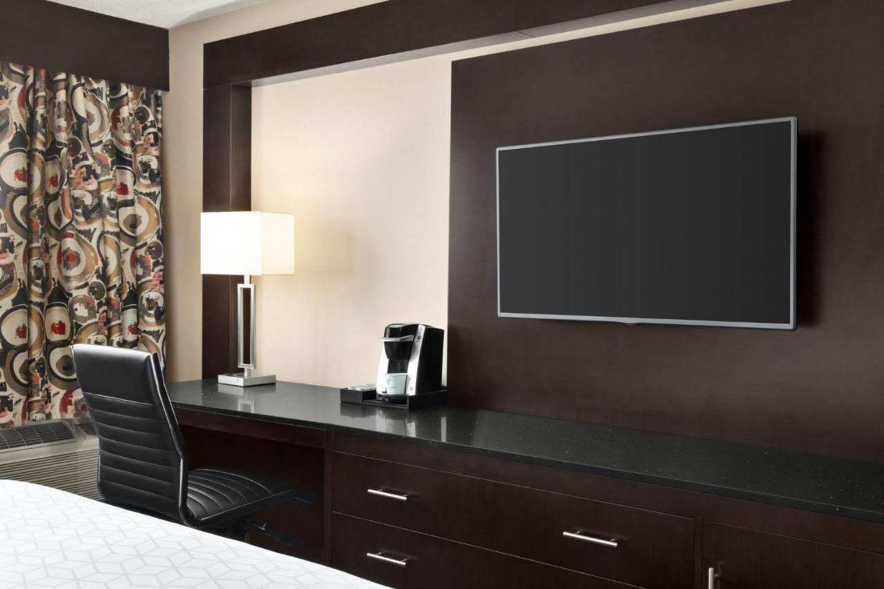 Holiday Inn Louisville East - Hurstbourne By Ihg Kültér fotó